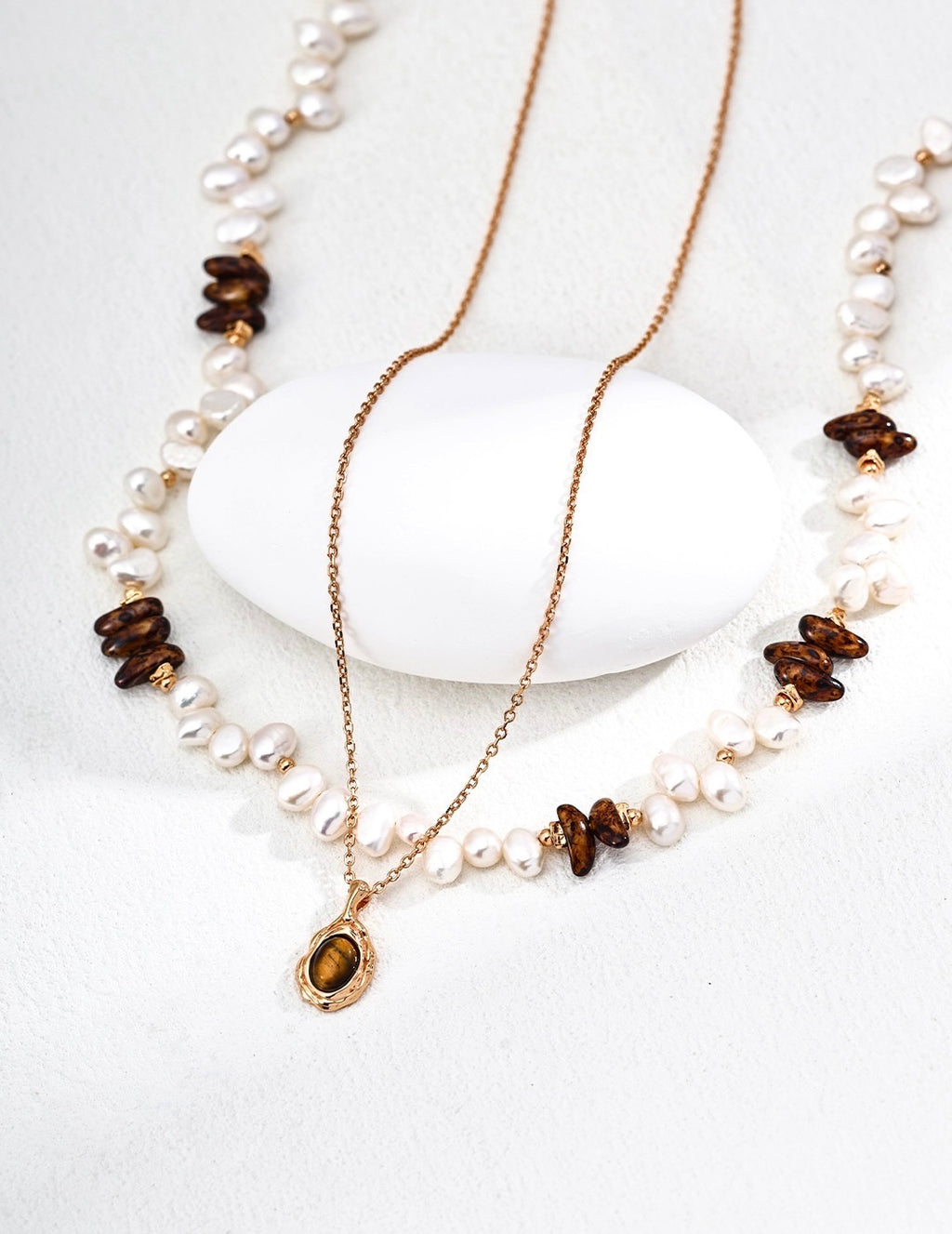 Luna Beads Ember Pearl Necklace