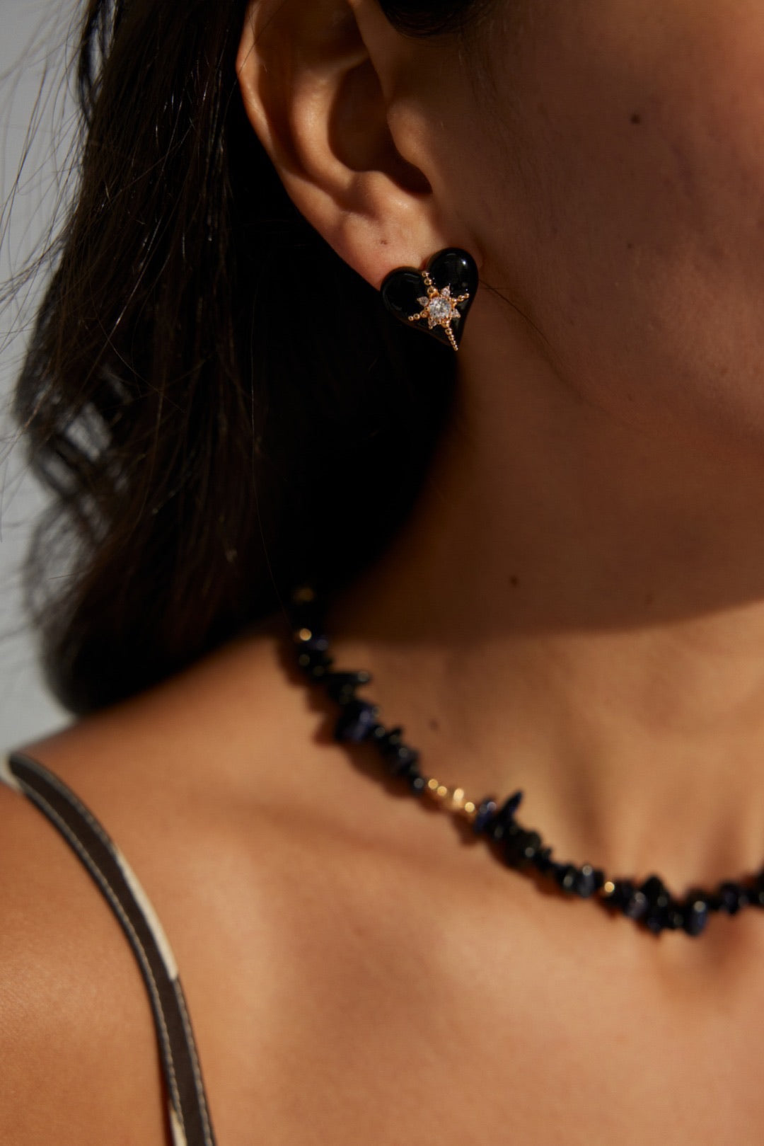 Vanta Love Earrings