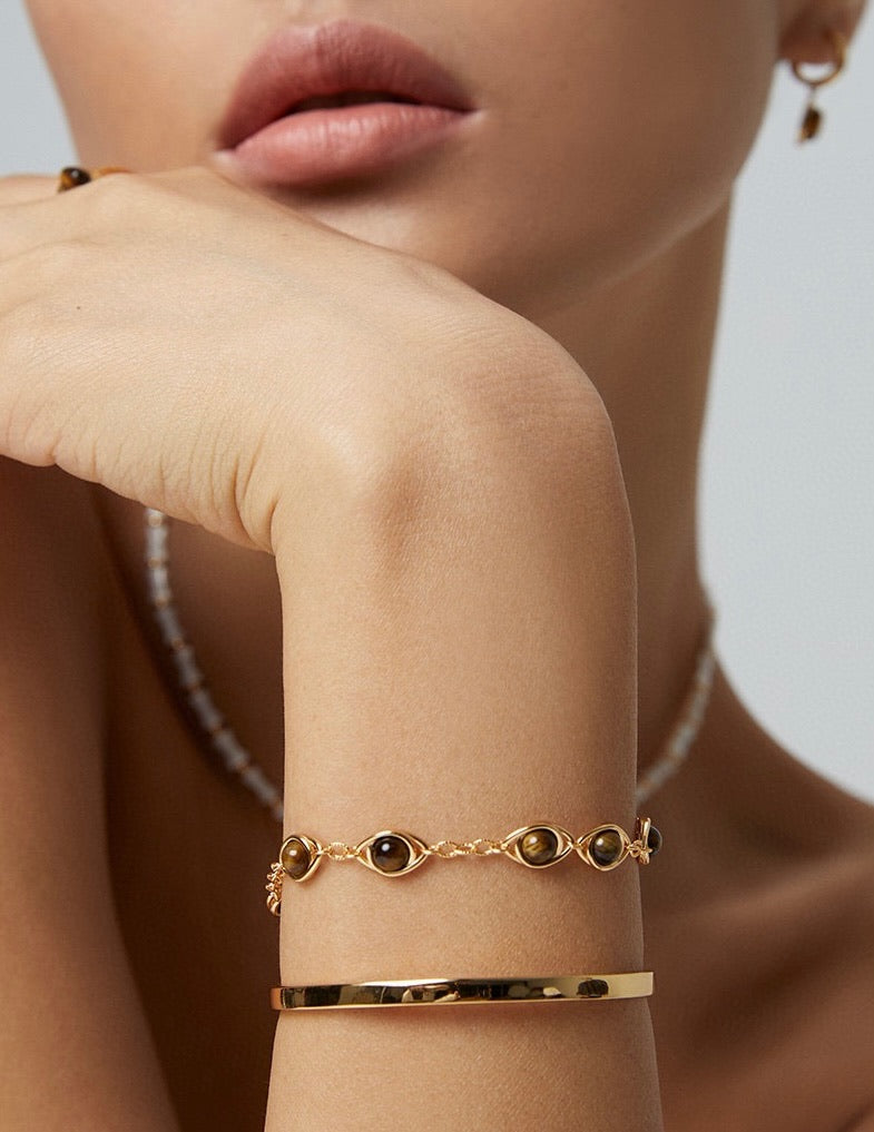 Udjat Bracelet  Midnight Lapis| Tiger gaze