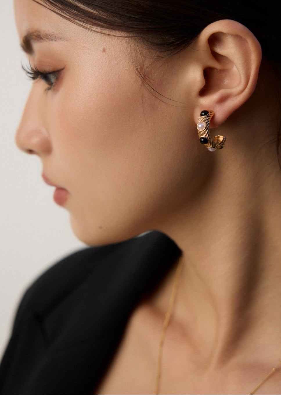 Etch & Pearl Hoops