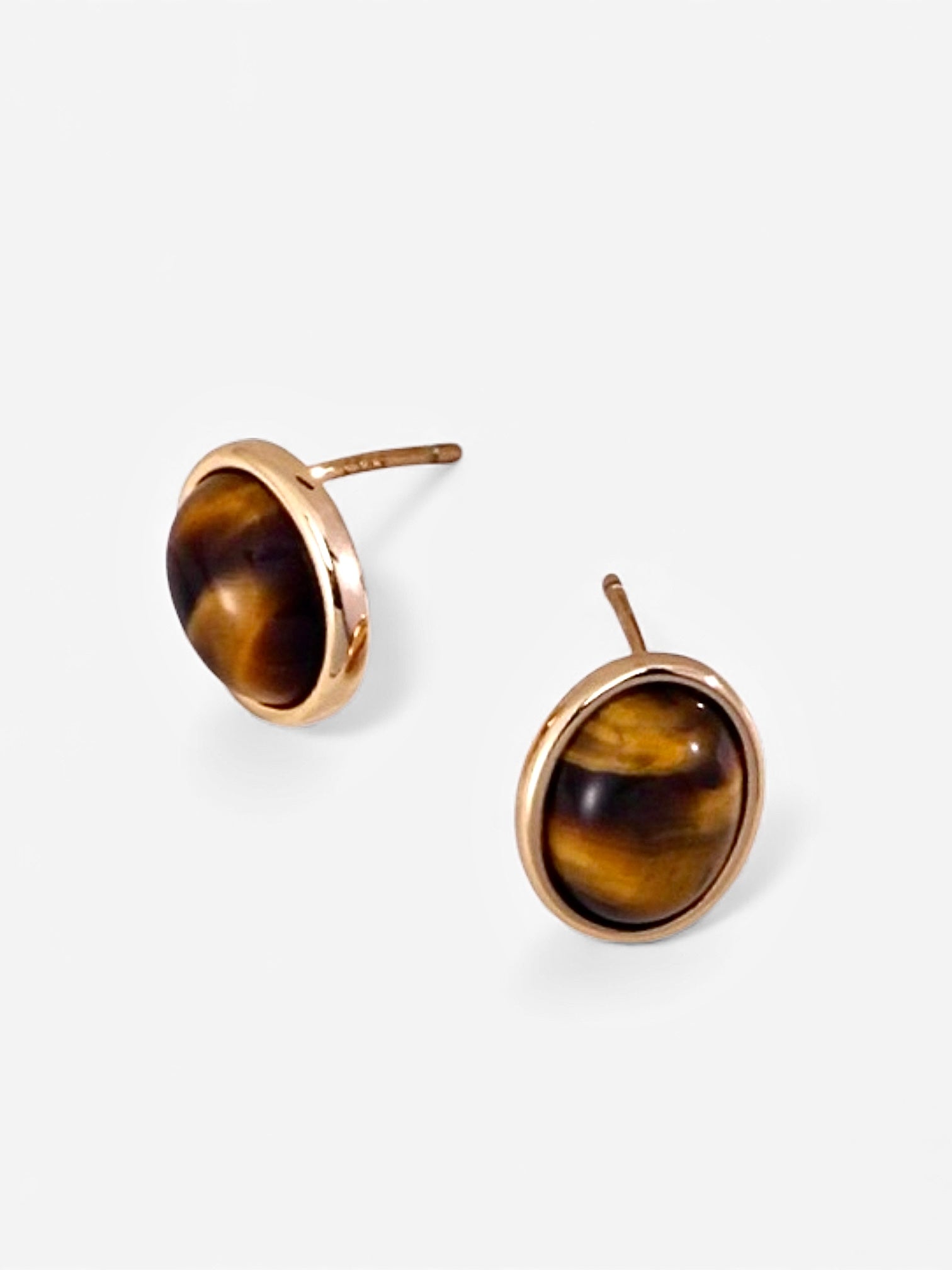 Ovo Studs Earrings