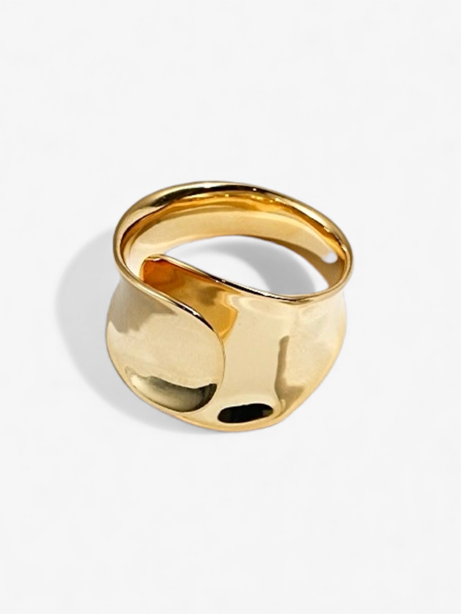 Fluid Wave Ring