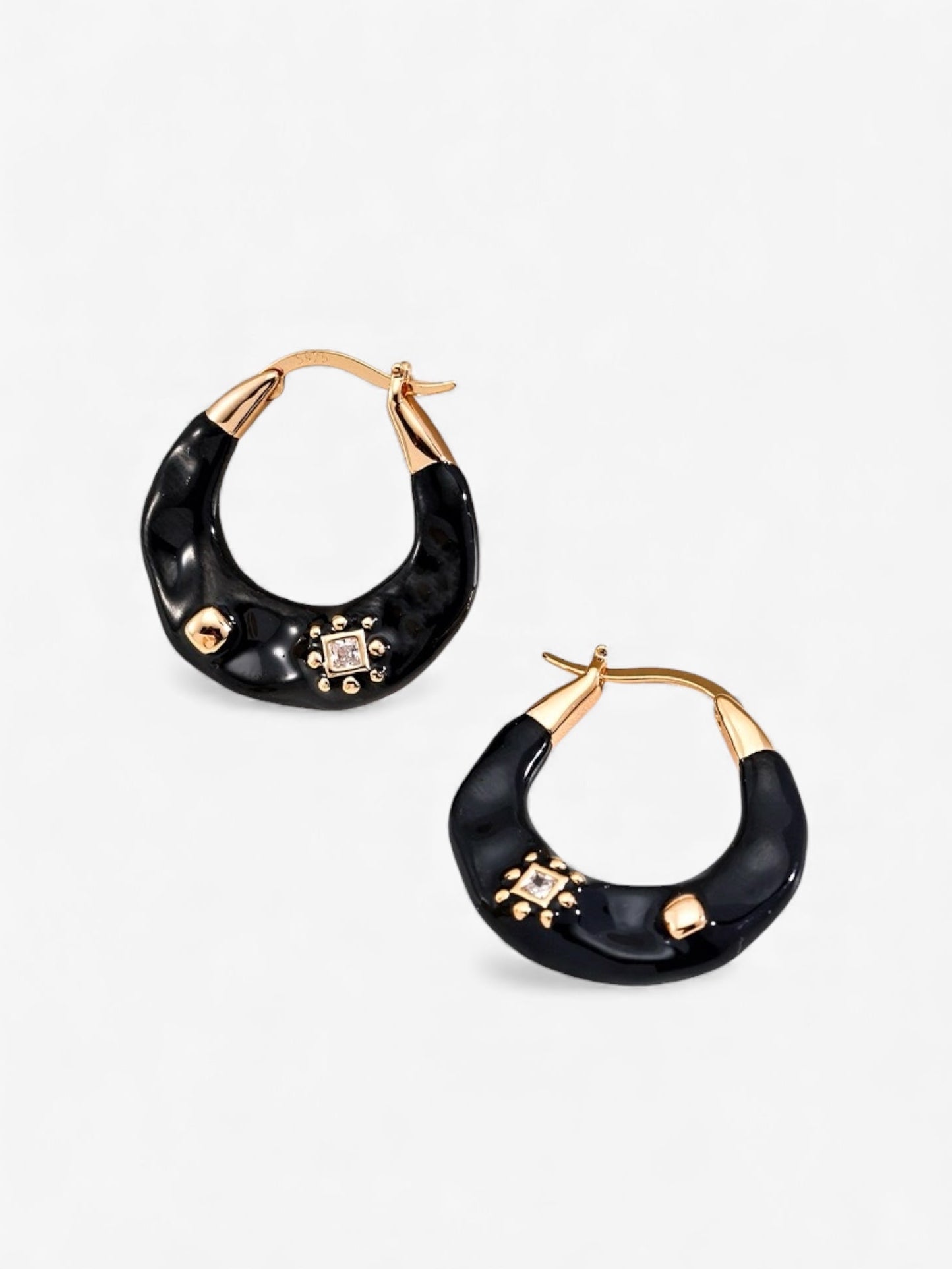 Earrings – Monaka