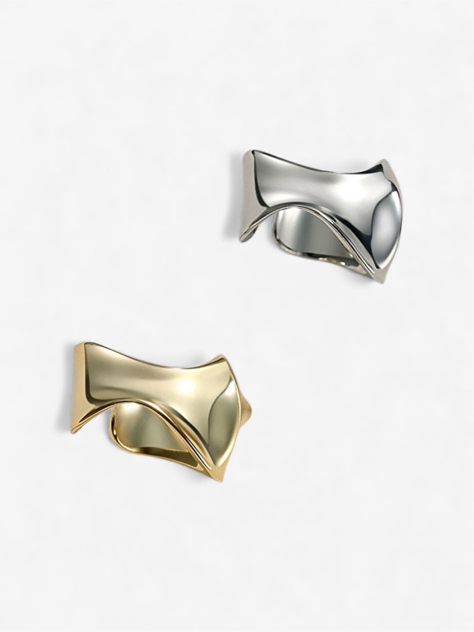 Fluid Wave Cuff