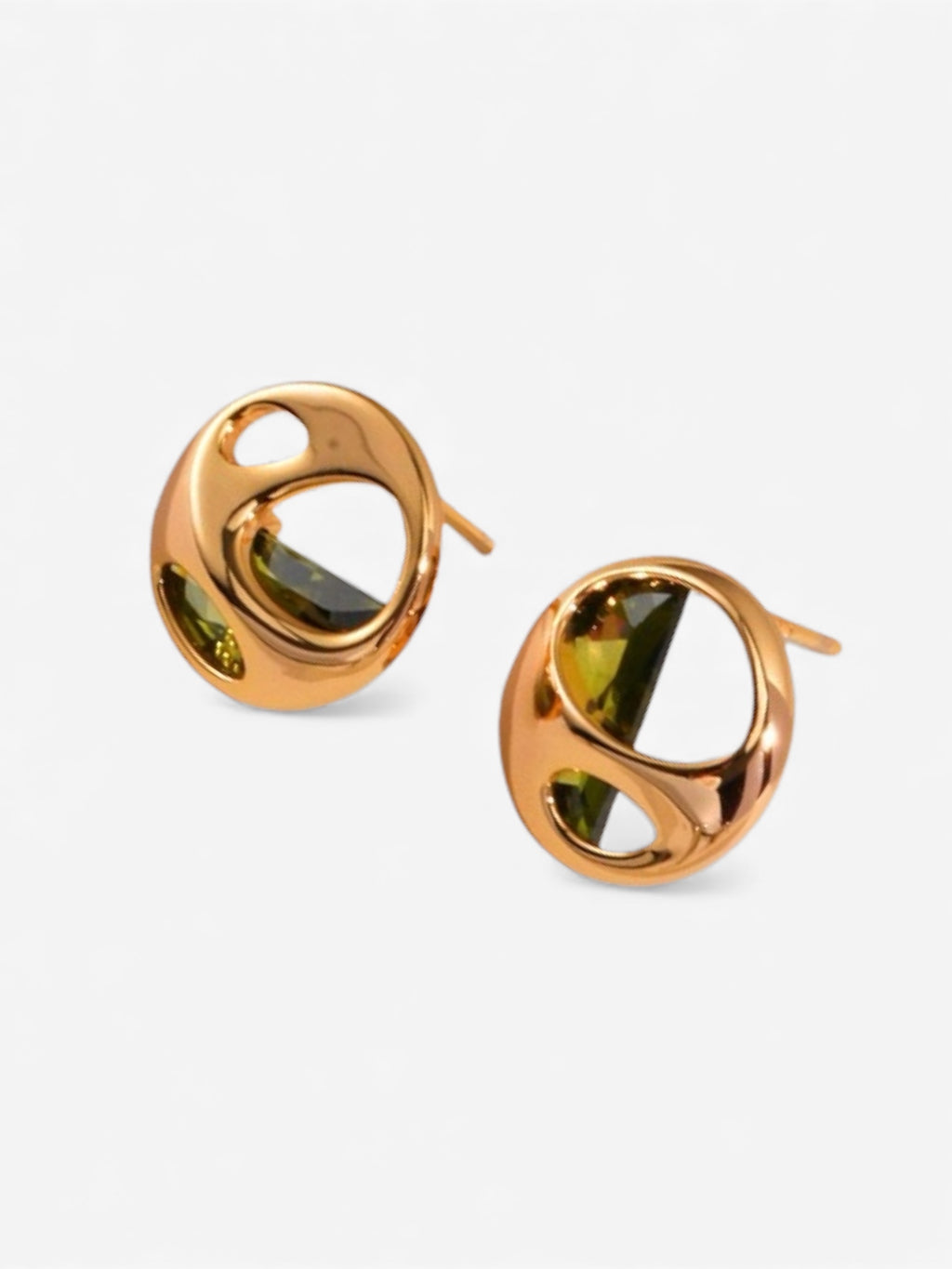 Nova Echo Studs Earring