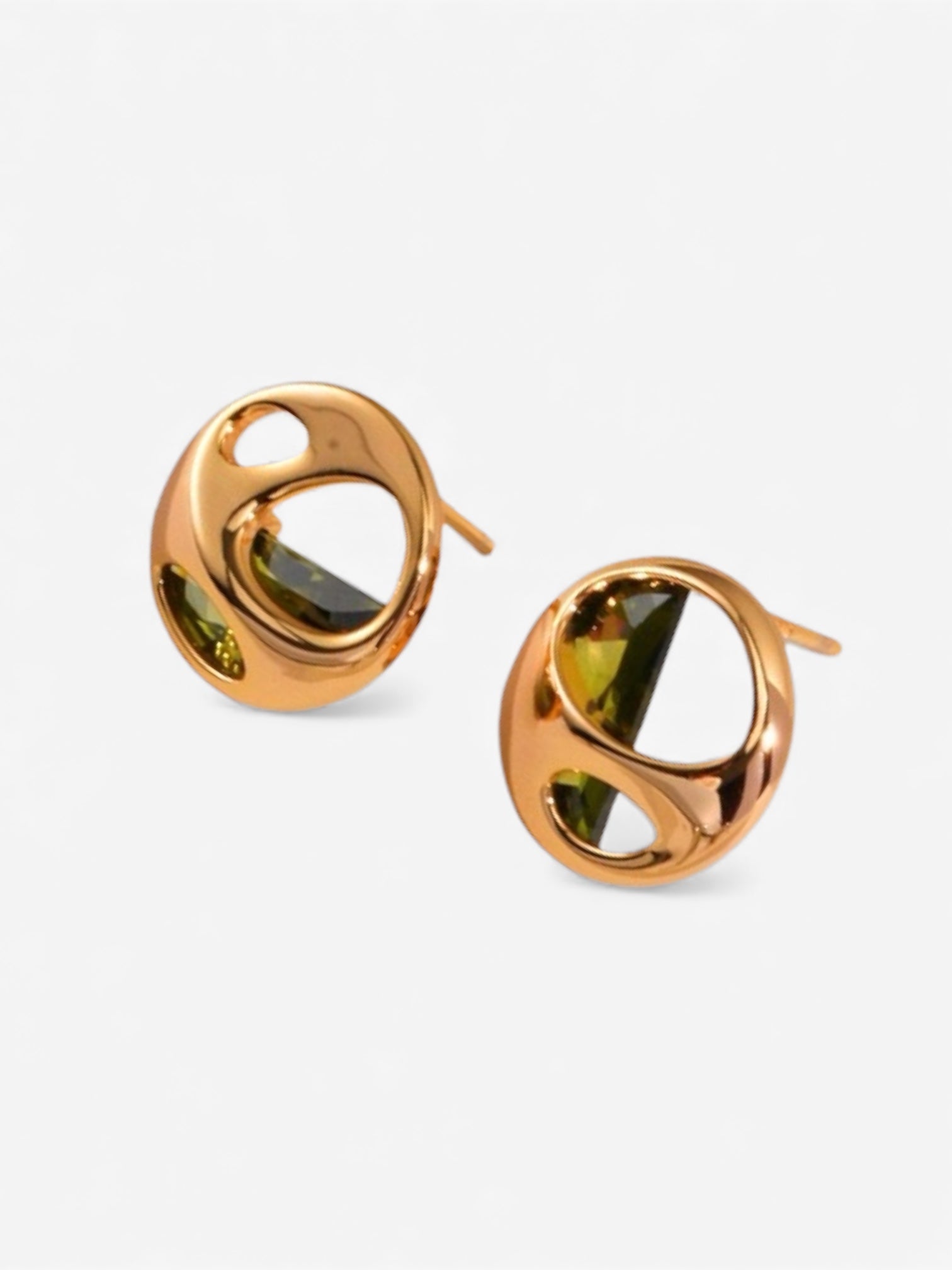 Nova Echo Studs Earring